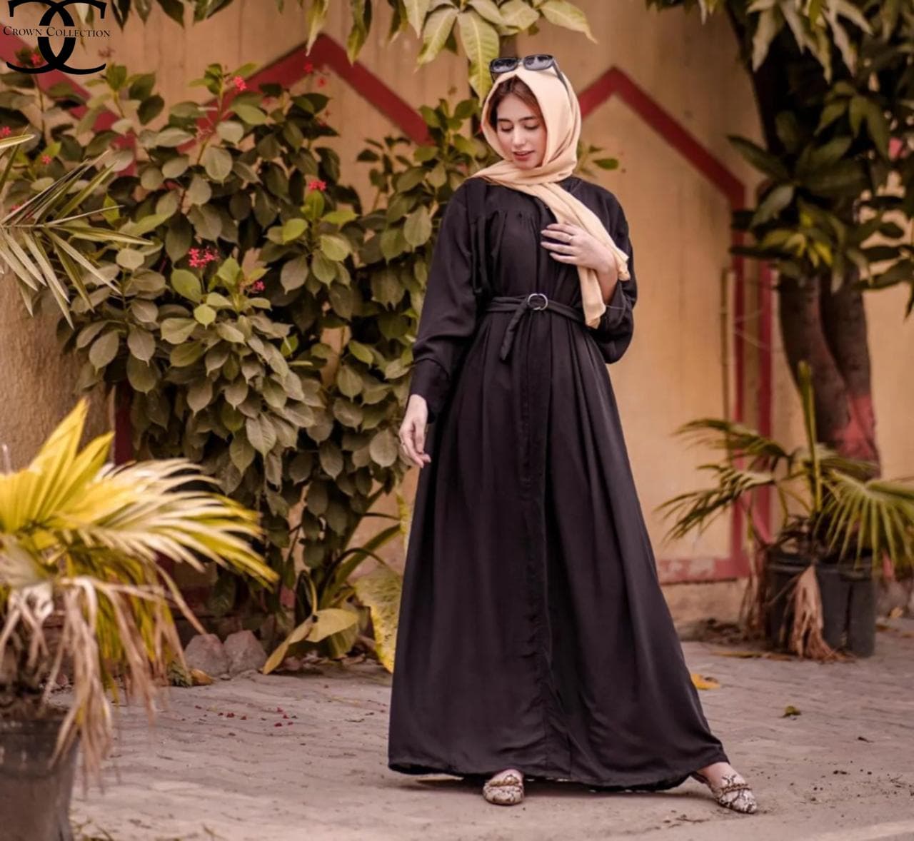 Without Stoller Only Abaya Front Zip With Both Sided Pocket Abaya image 4