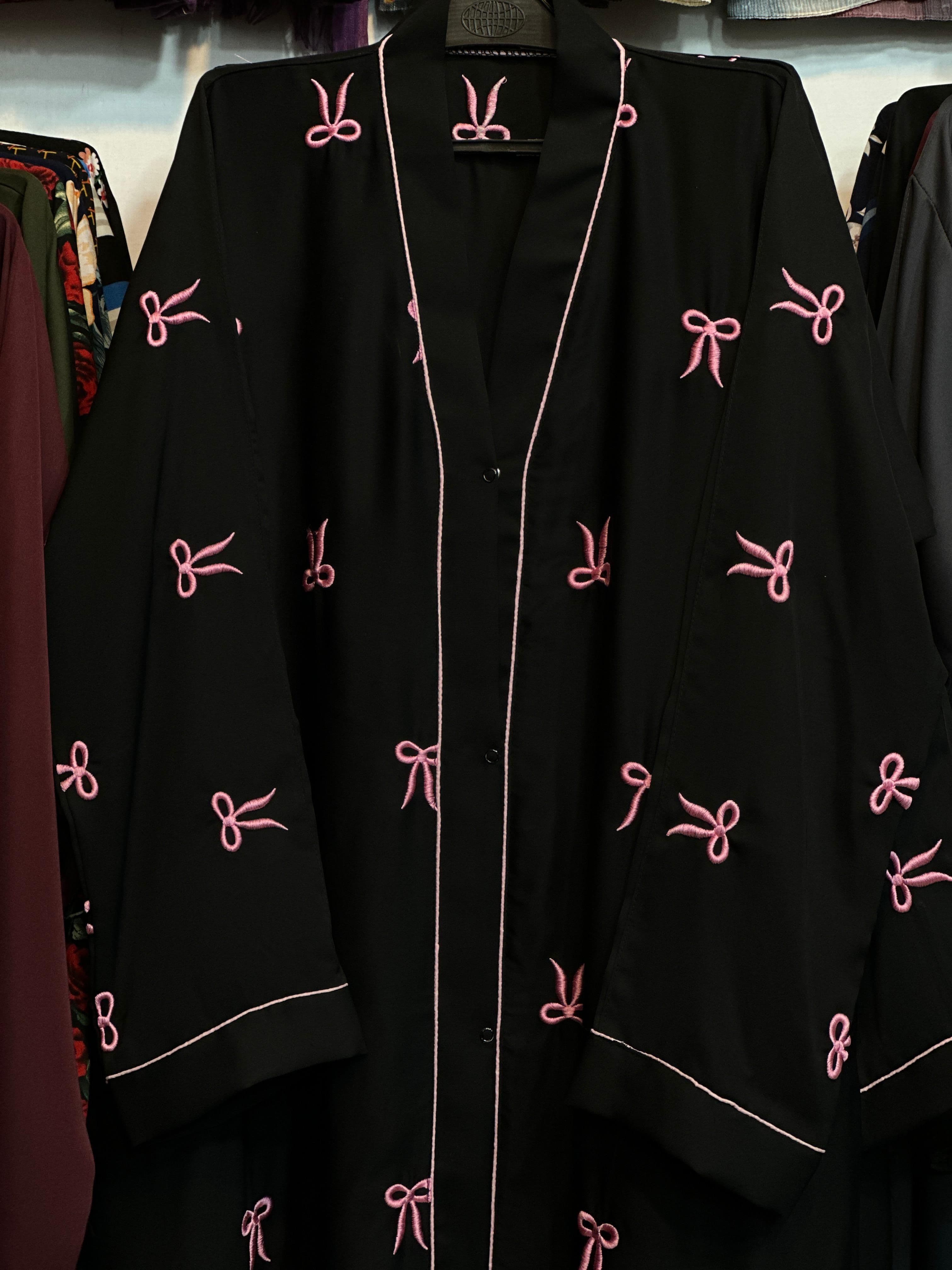 Kahtun – Black Abaya with Pink Bow Embroidery | Stylish & Modest Wear for Girls & Women | Premium Islamic Clothing image 1